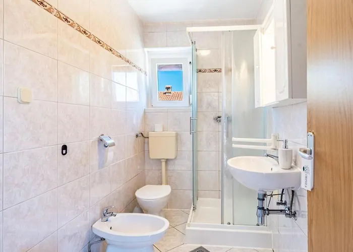 Apartman2 Brkic 普拉