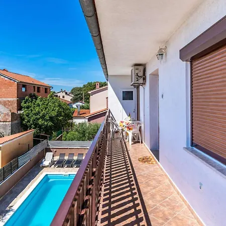 Apartman2 Brkic * Pula
