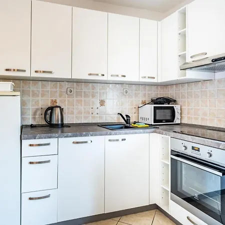 Apartman2 Brkic * Pula